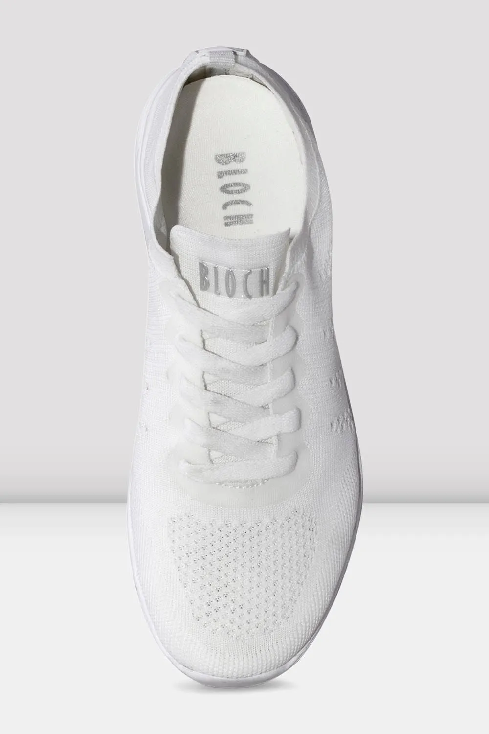 travelers' Dynamic Traction Pattern Adult Omnia Lightweight Knitted Sneakers