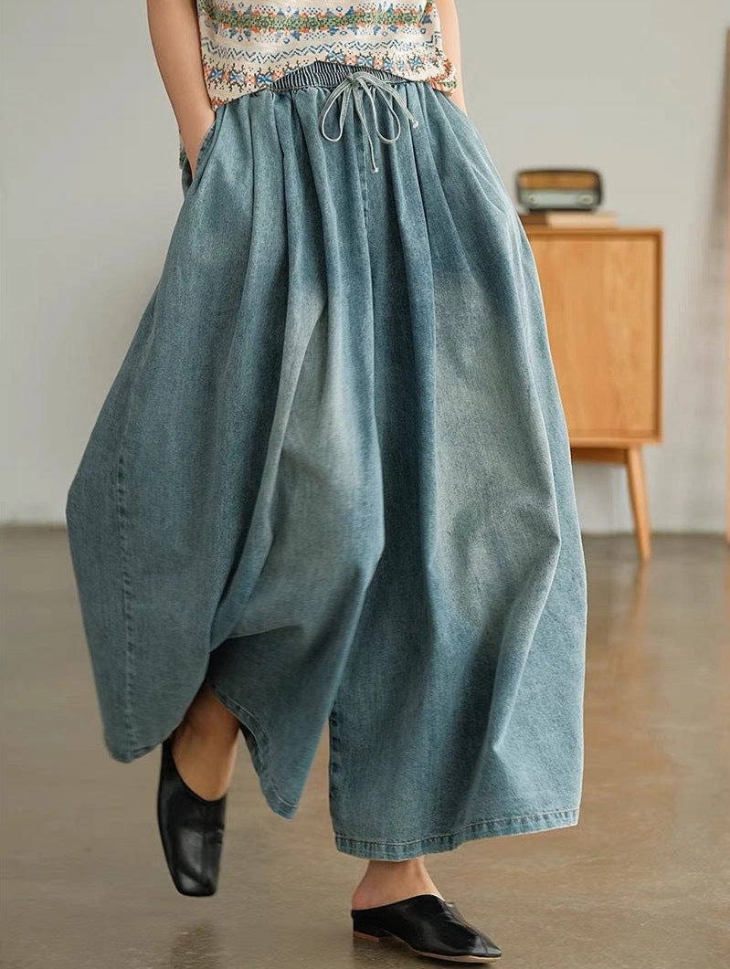 Vintage Washed Oversized Loose Fit Pleated Jeans No Bleeding Vibrant color
