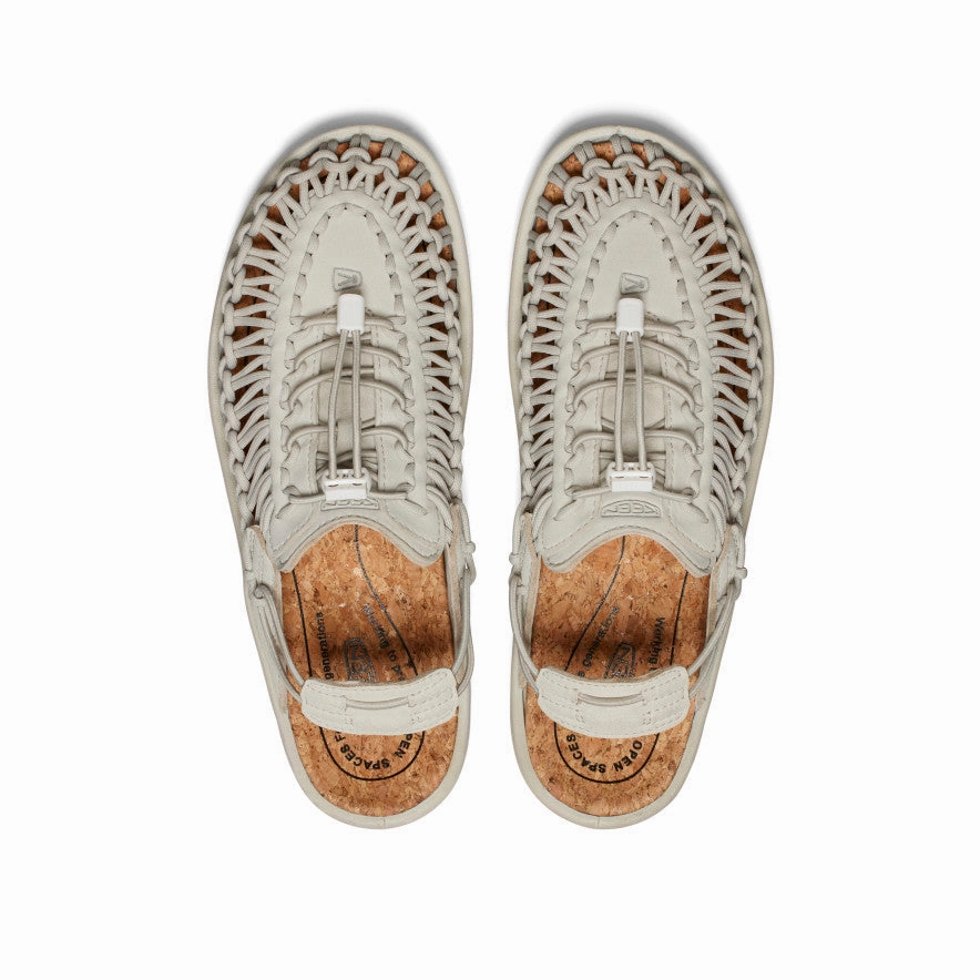 Flight Day All Gender UNEEK II Convertible  |  Plaza Taupe/Plaza Taupe