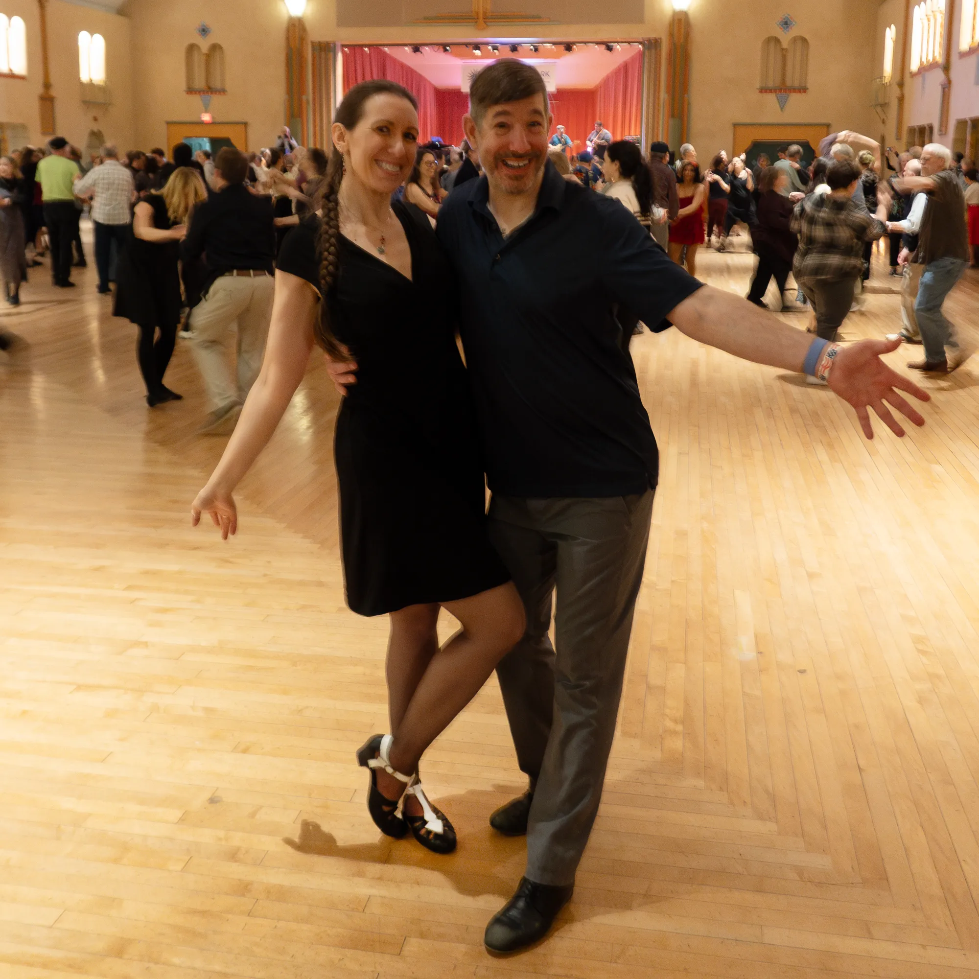 Aris Allen 1932 Wide Black Captoe Swing Dance Shoes Weatherproof Seam