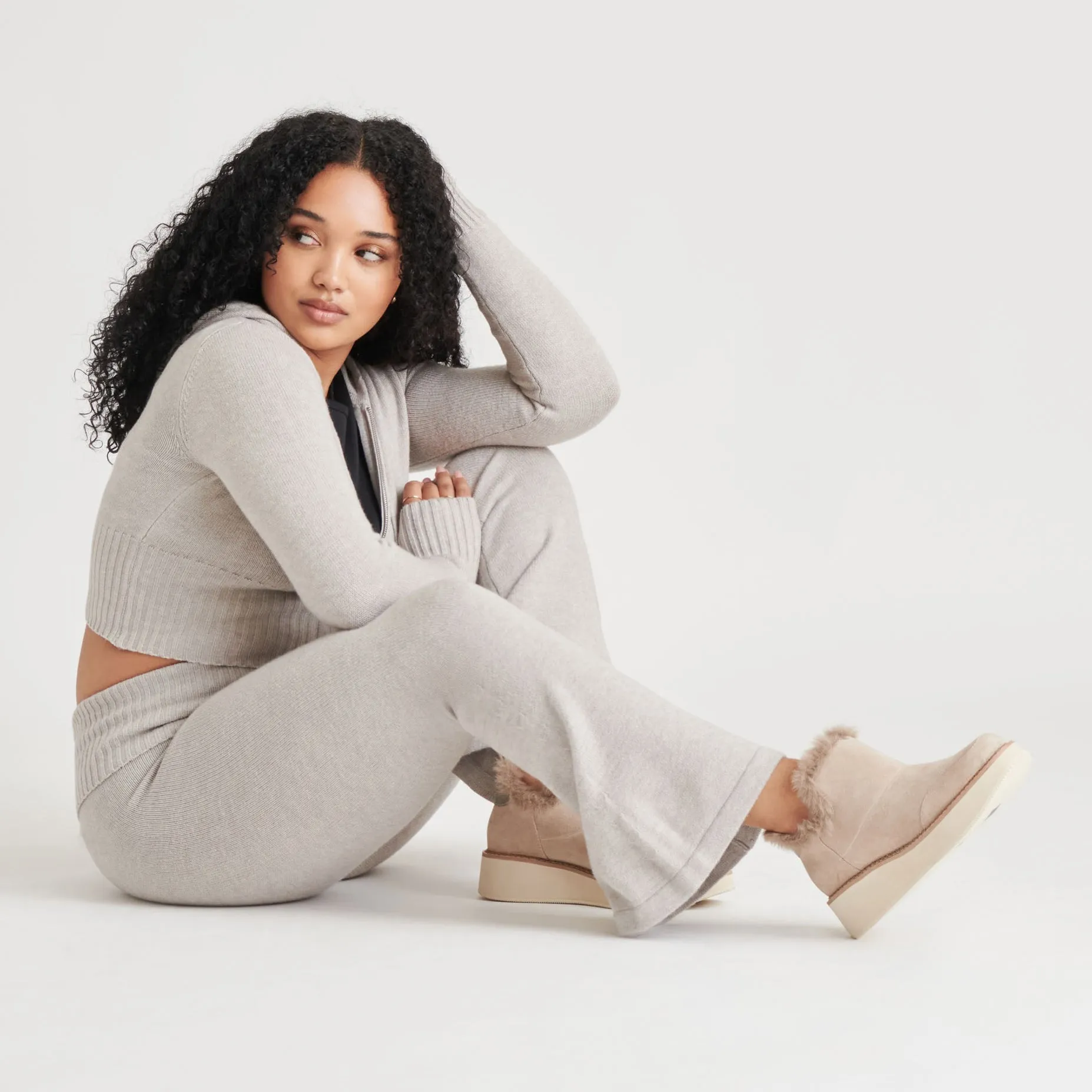 ARDY PLUSH H2O BOOTIES TAUPE SUEDE Compression Molded Cushion