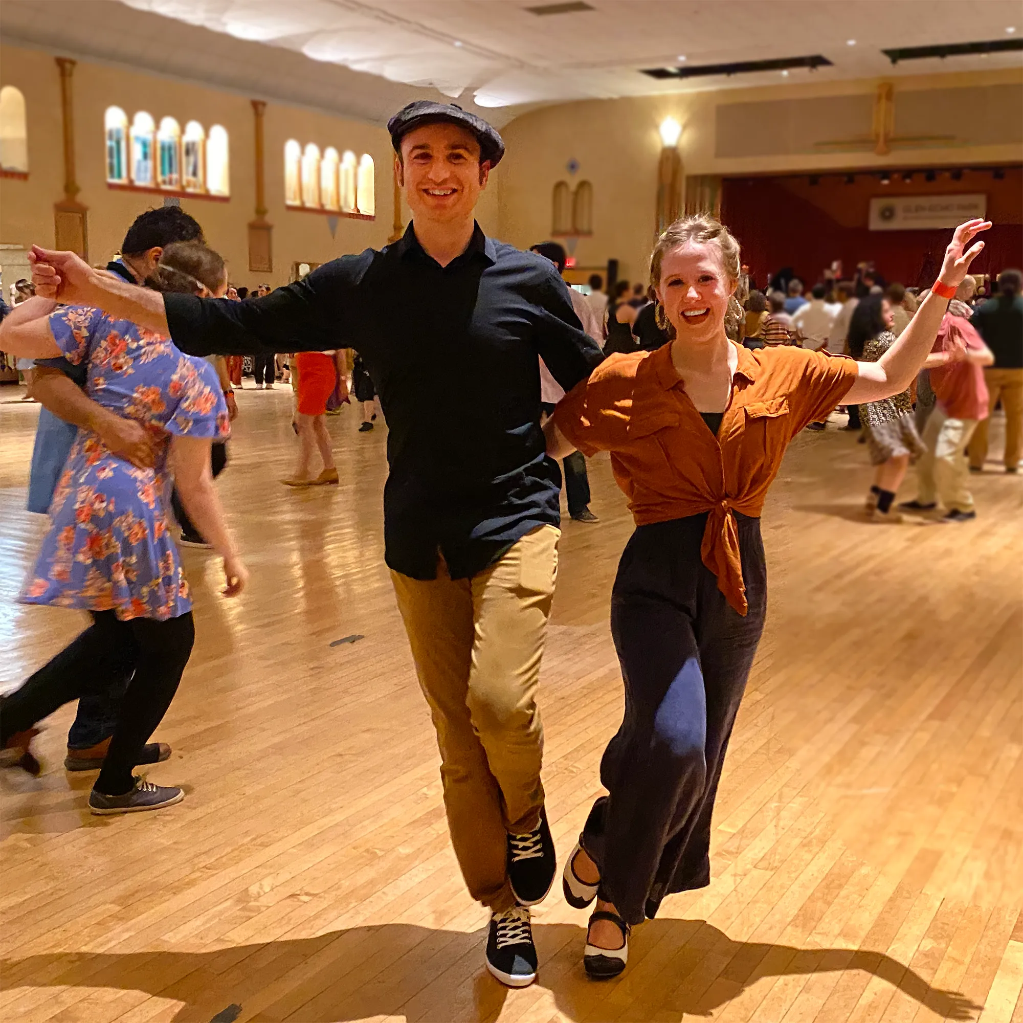 Cushioned Design Aris Allen Men's Black Canvas Gym Style Dance Sneakers