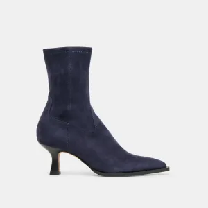 ARYA BOOTS NAVY STELLA SUEDE Sophisticated traction