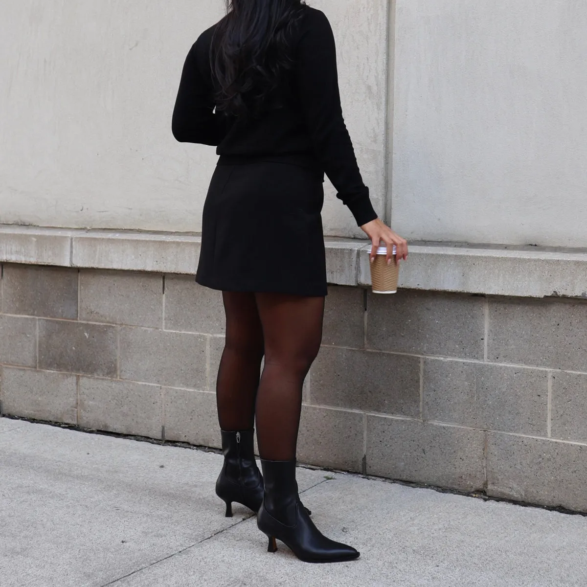 ARYA WIDE CALF BOOTS BLACK LEATHER Chic Design Shock Performance