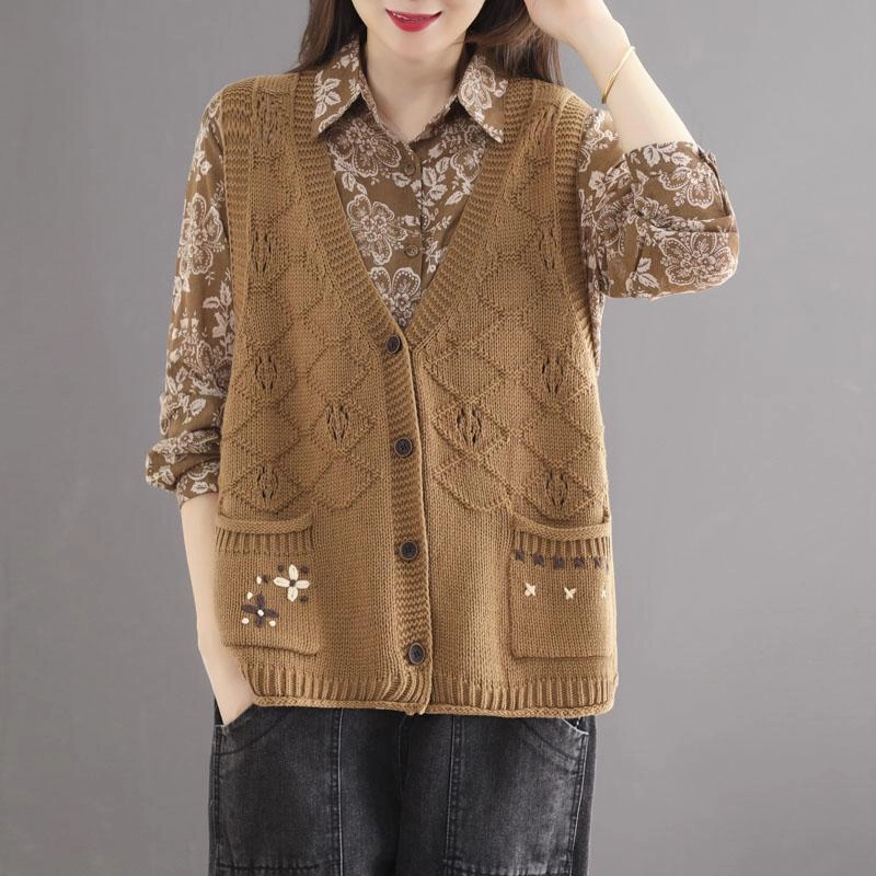Monochrome Look Autumn Retro Hollow Loose Cotton Knitted Vest