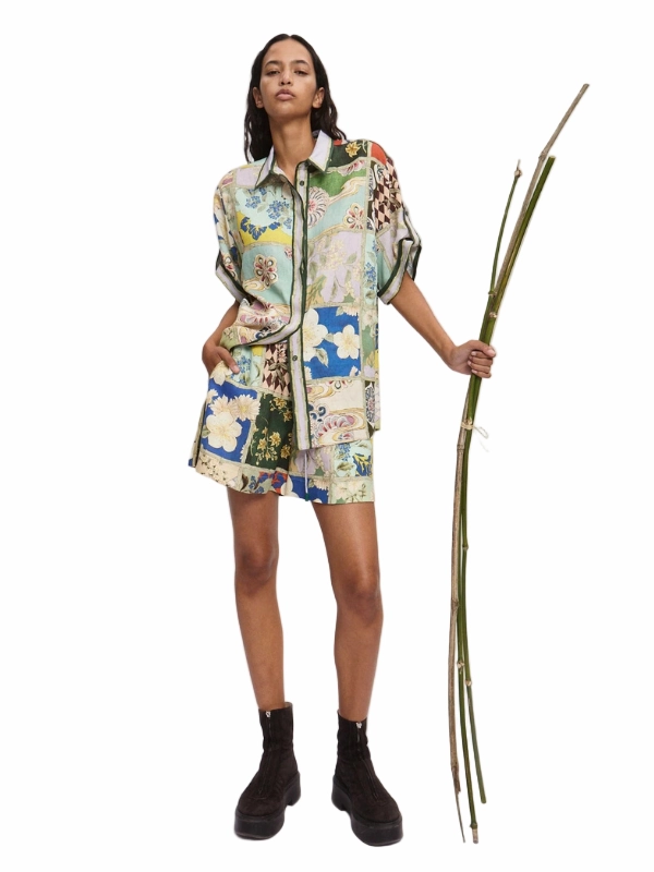 Outdoor Adventure Bianca Short in Multi