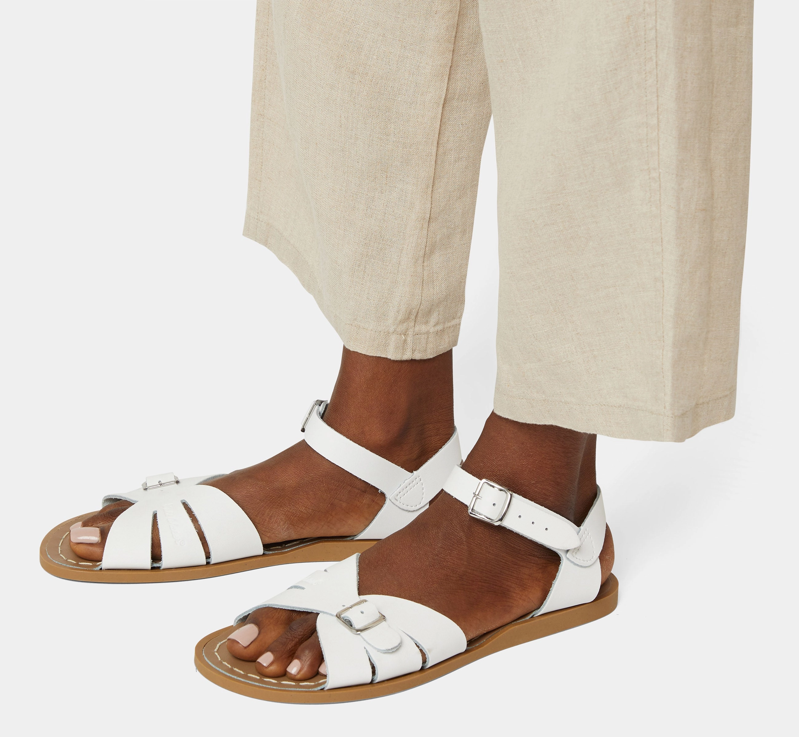 wellness Classic White Womens Sandal