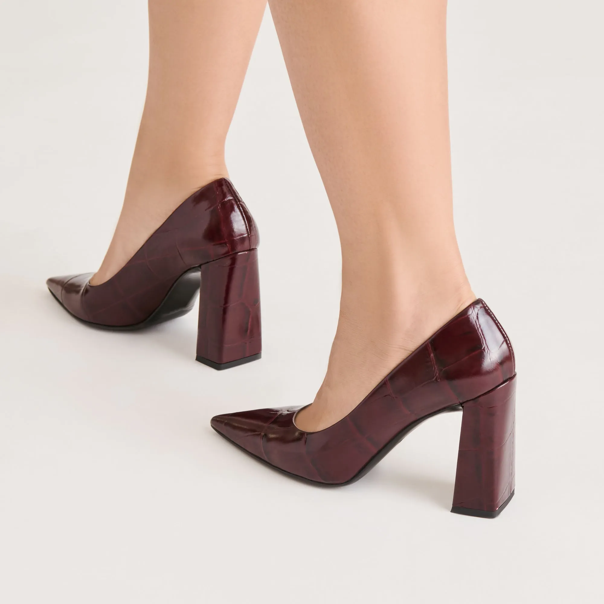 MISTY HEELS BURGUNDY CROCO EMBOSSED LEATHER Ultra Flexible Grooves Hyper Compression Molding