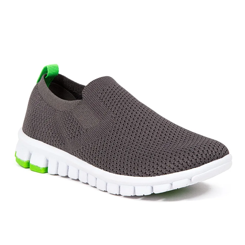 Shock Absorbing Urban Traveler Winter Scene Kids' Eddy Jr. in Dark Grey