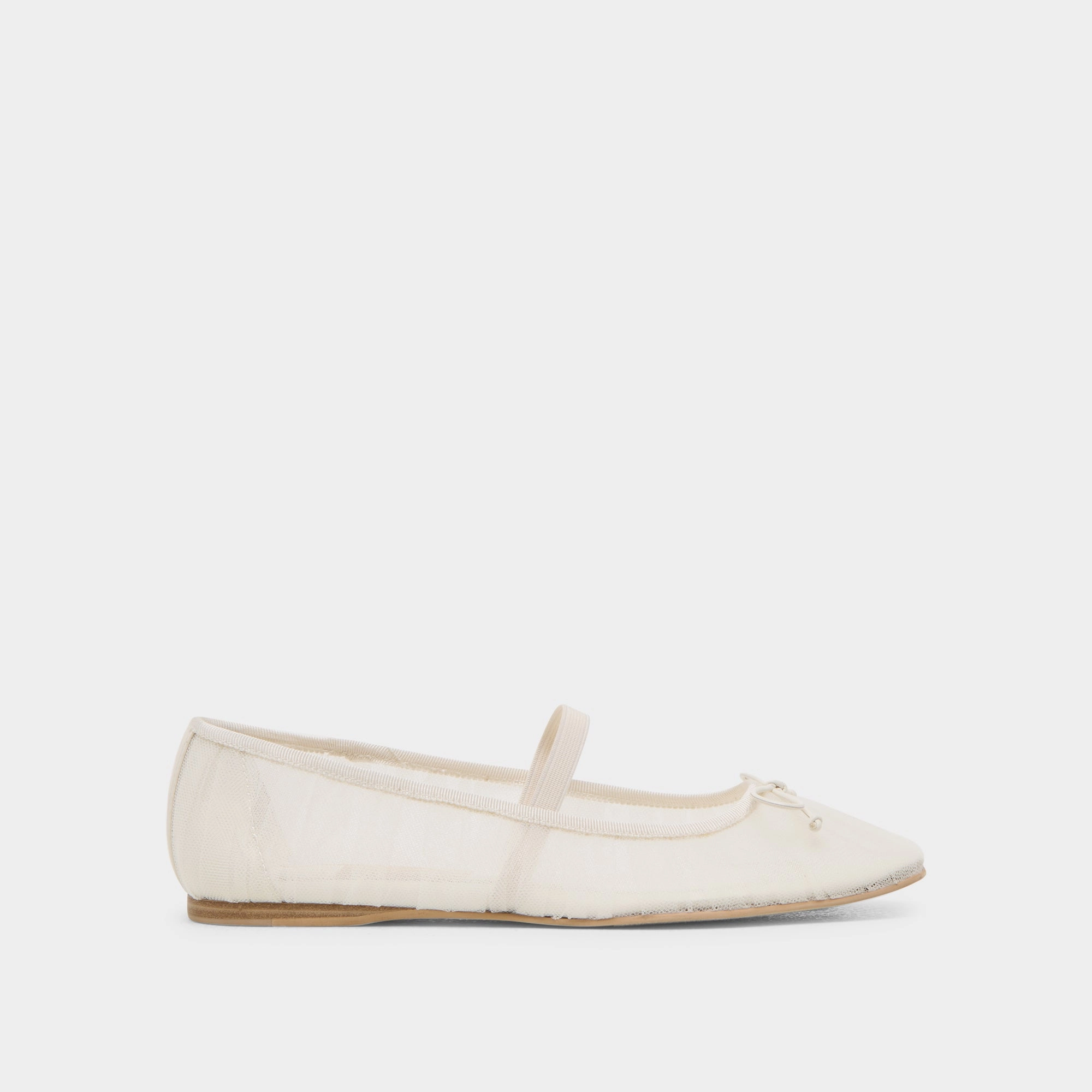 RAEVEN BALLET FLATS WHITE TULLE Perfect Form