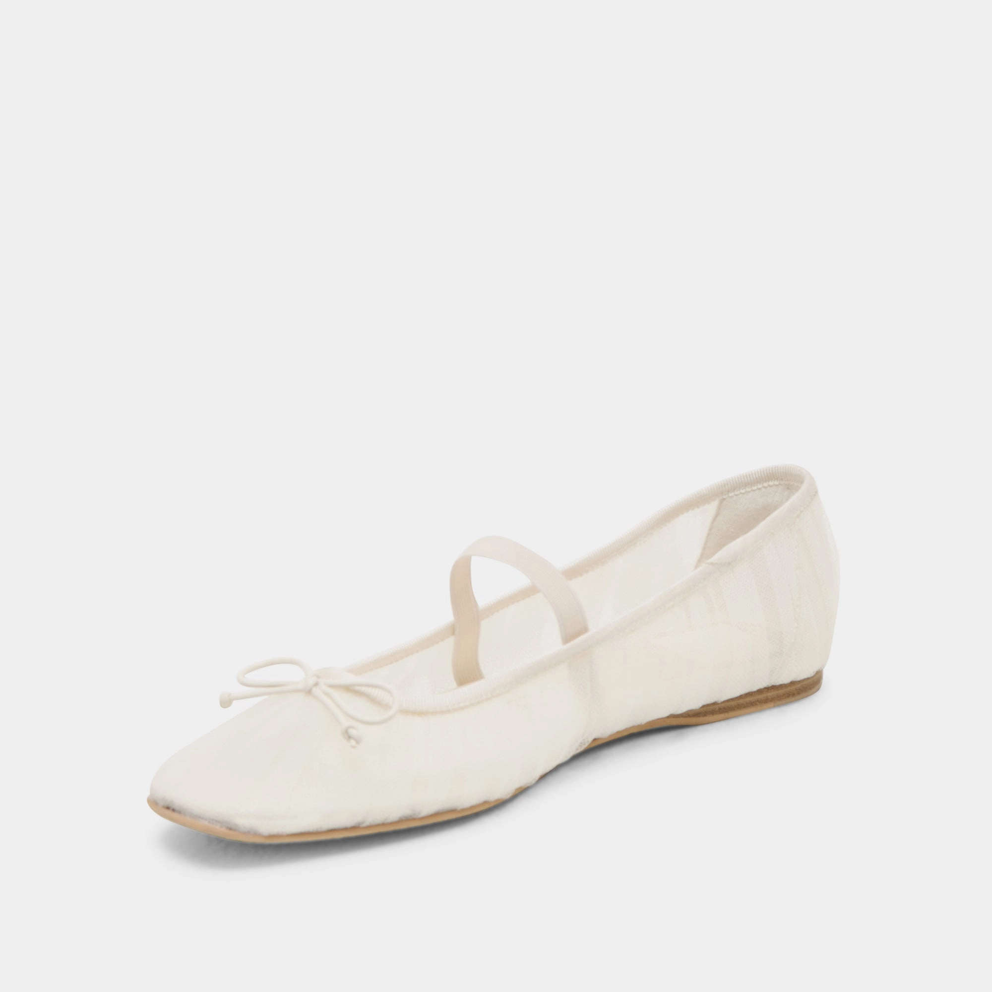 Sleek Glamour Brunch Spark RAEVEN BALLET FLATS WHITE TULLE