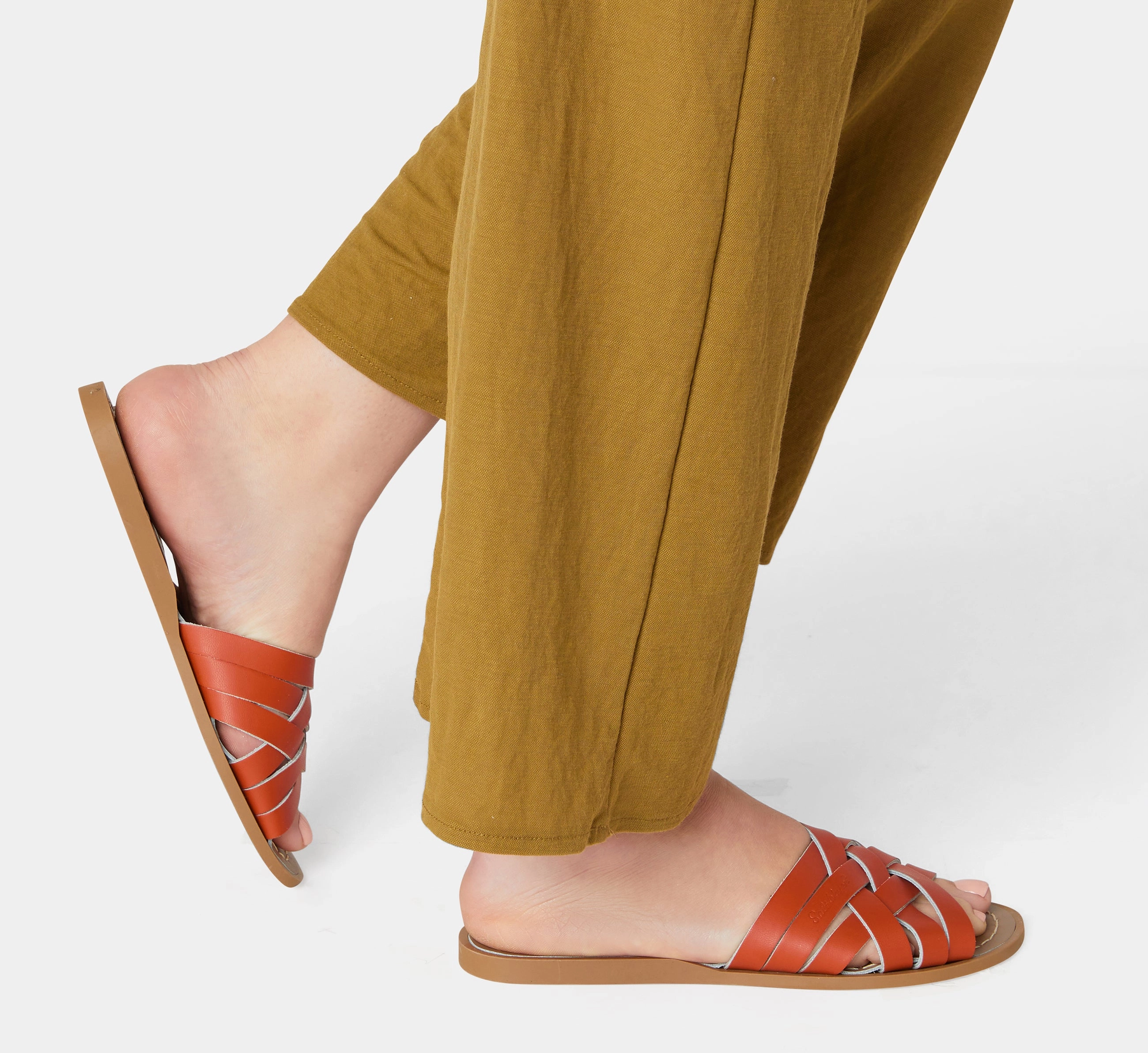 Retro Slide Paprika Womens Sandal Foot Flex