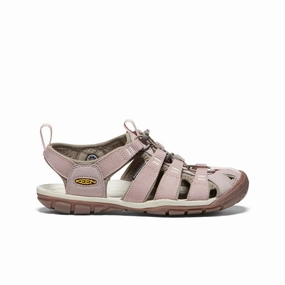 Comfortable Footbed festival look Women's Clearwater CNX Sandal  |  Timberwolf/Fawn