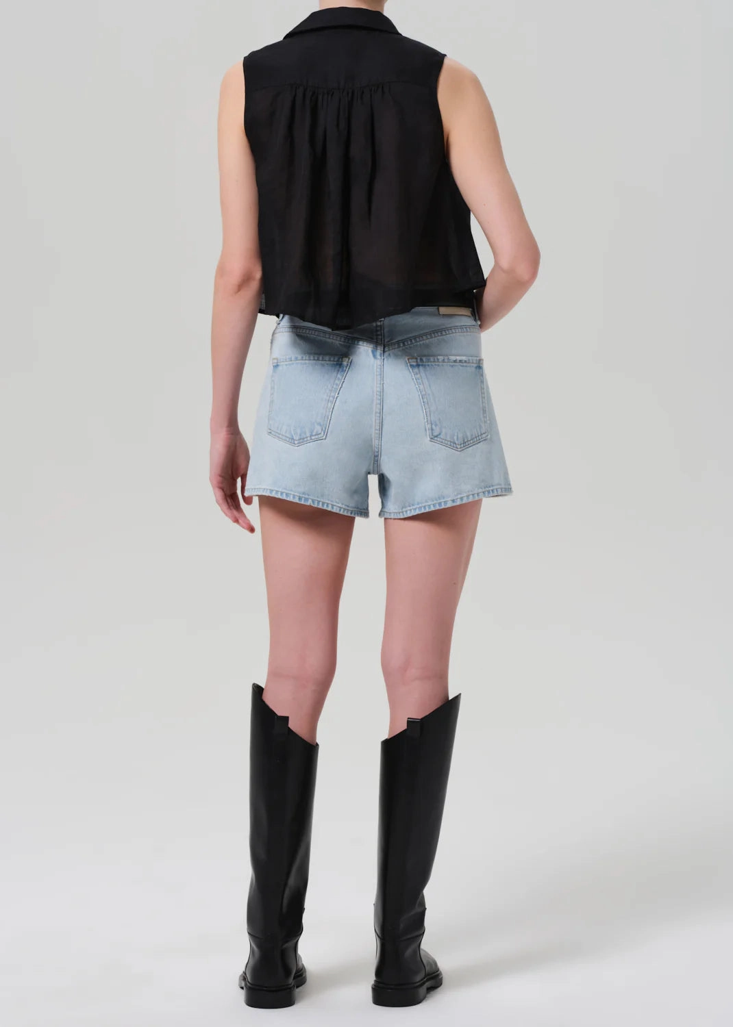 Marlow Welt Pocket Short in Skyscape Casual Cool