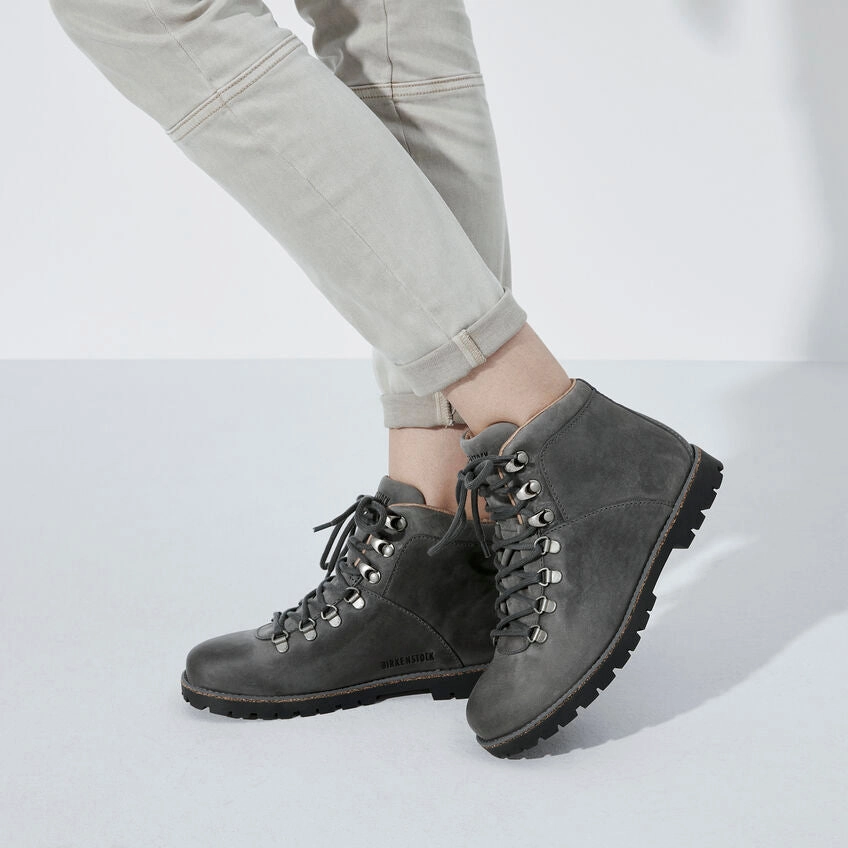 hypoallergenic Elastic Straps BIRKENSTOCK JACKSON CLASSIC FOOTBED BOOT