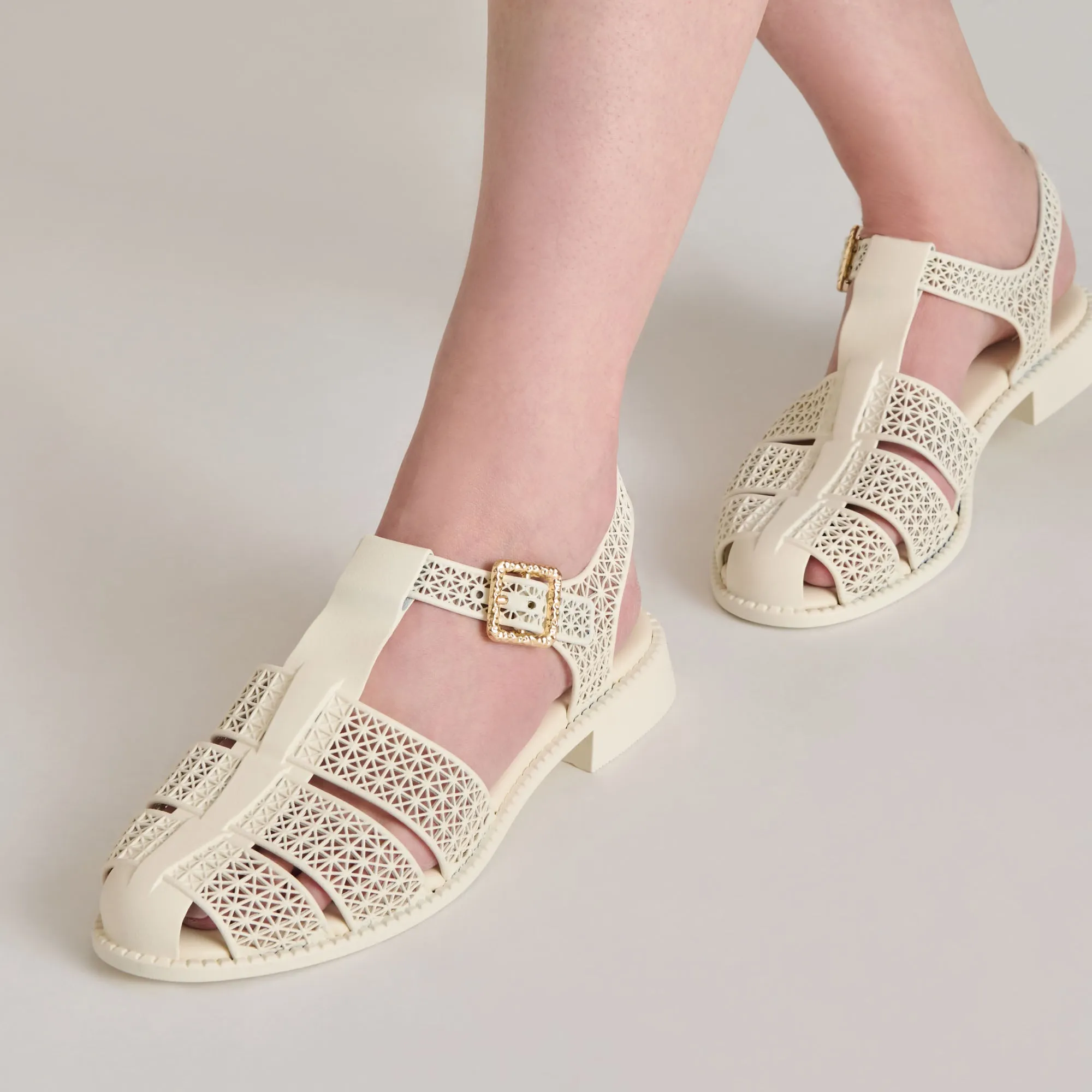 HOLIS 3D SANDALS IVORY Anti - odor type