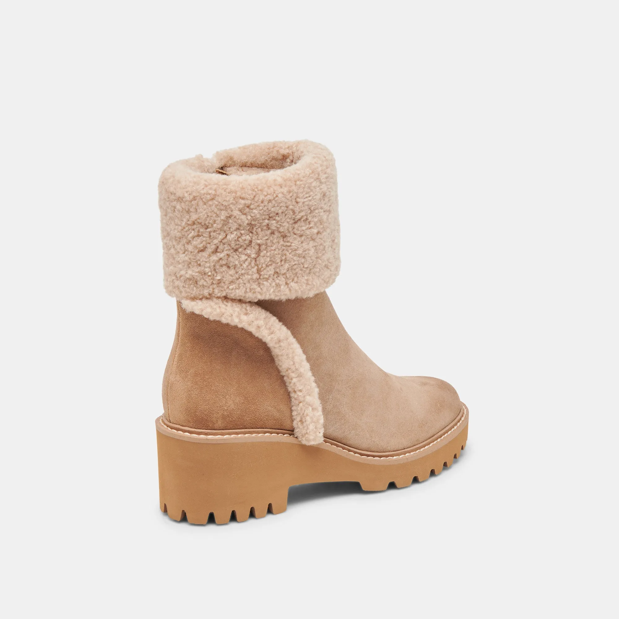 HUG H2O BOOTS MUSHROOM SUEDE TPU Midsole Ground Contact Sole