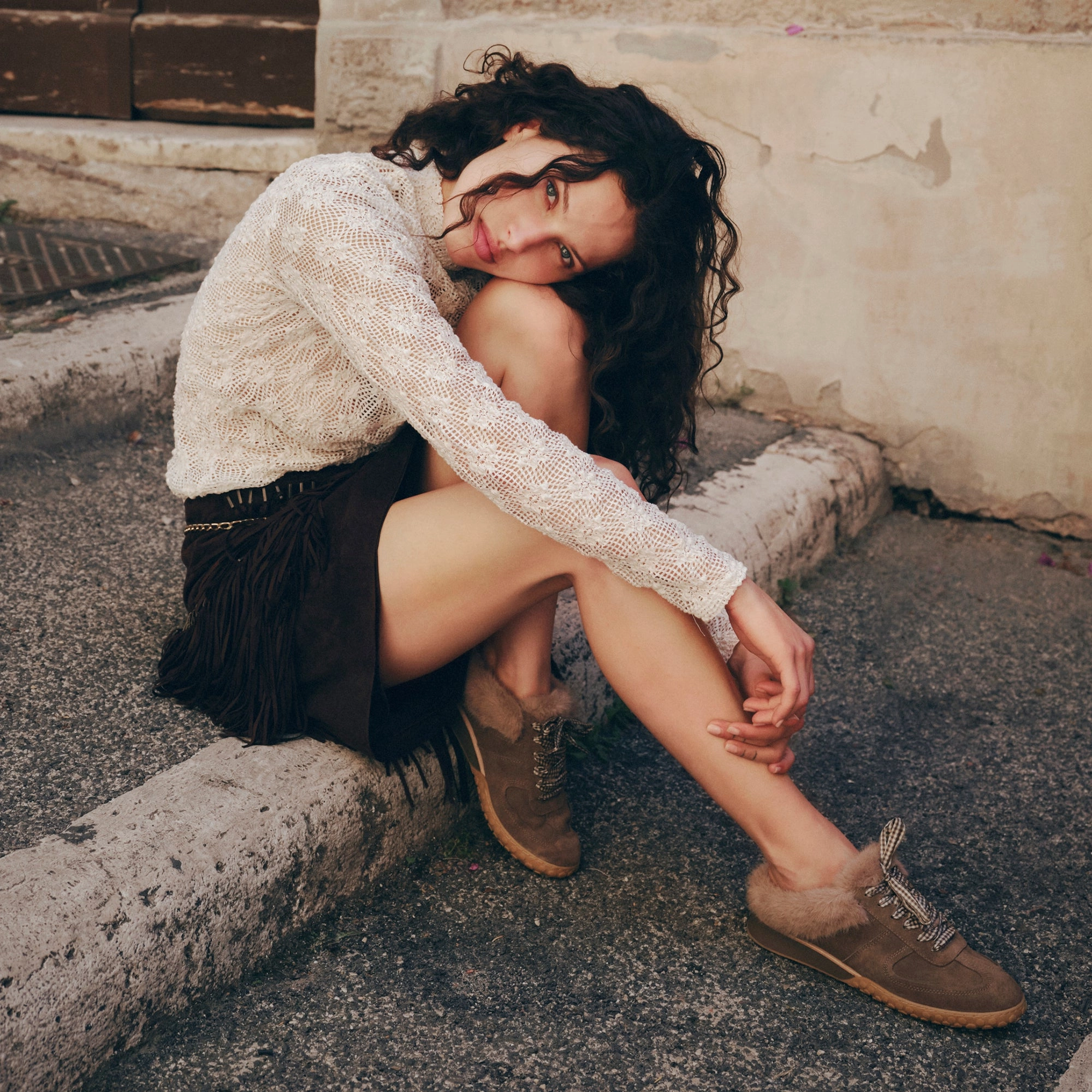 IZZEY PLUSH SNEAKERS OLIVE SUEDE Closed Toe Bride Glow Concert Night