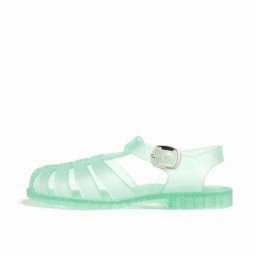 Tailored grip Non Slip Outsole JUST ADD WATER