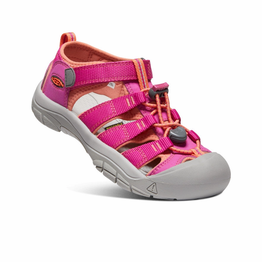 Big Kids' Newport H2  |  Verry Berry/Fusion Coral Practical Wraparound Design