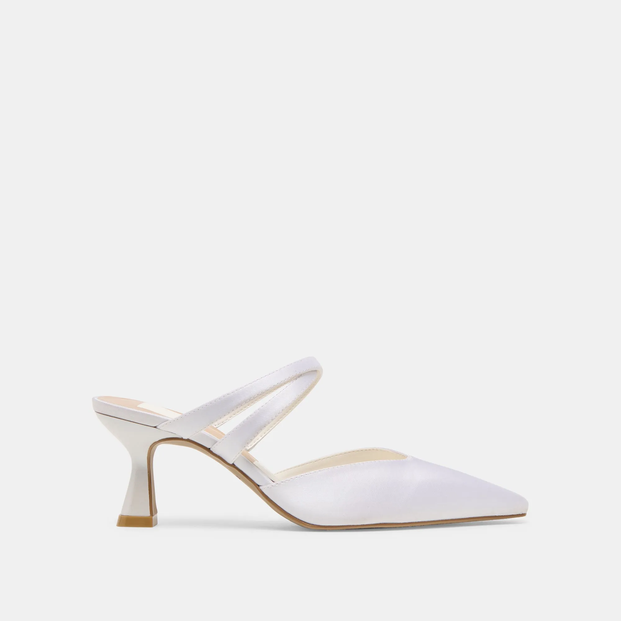 Quick   Drying Sports Class LINORE HEELS TRUE WHITE SATIN