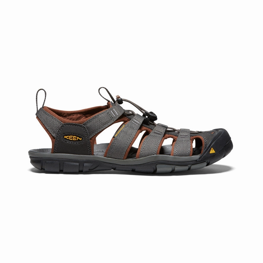 Men's Clearwater CNX  |  Raven/Tortoise Shell Summer Ready T Strap