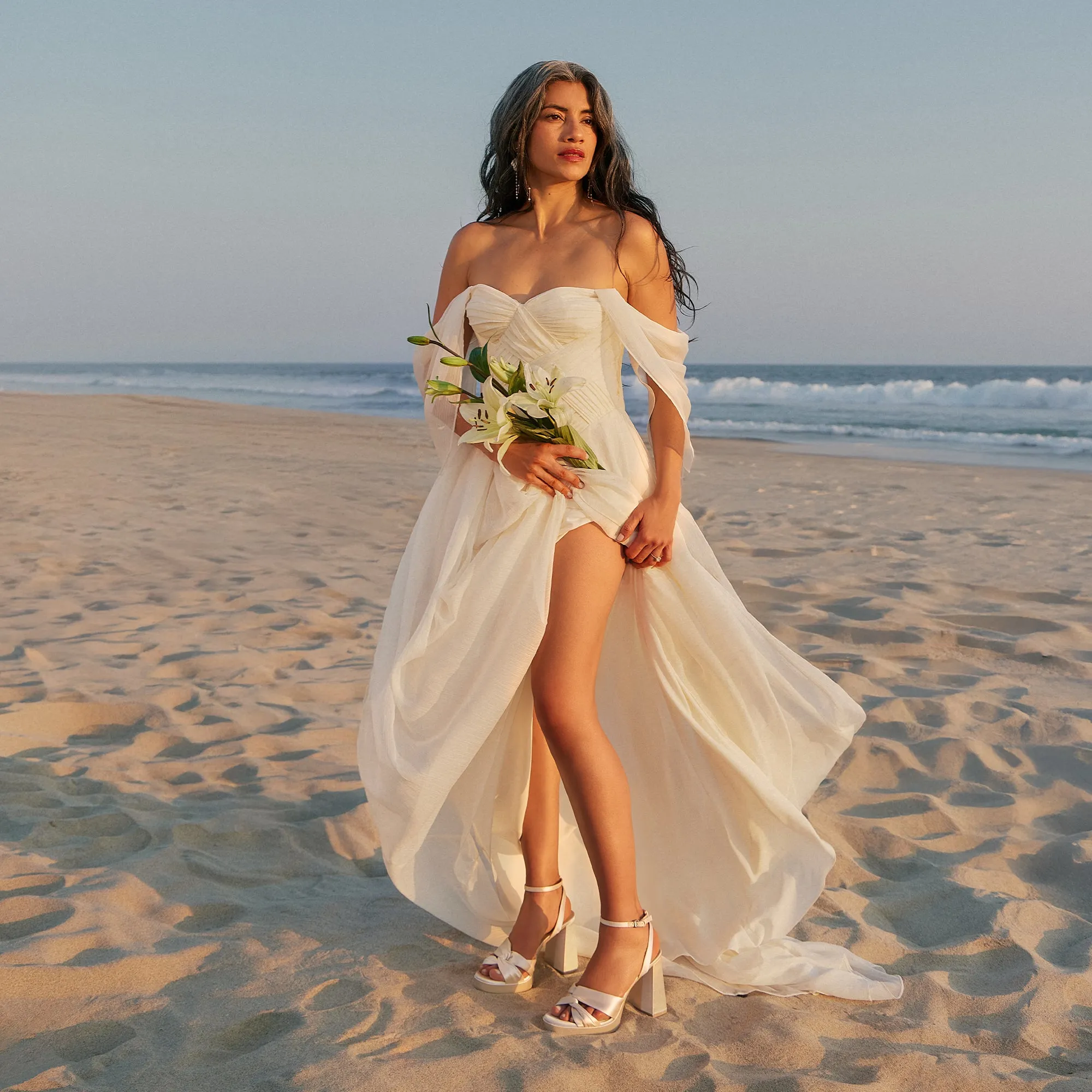 PARLO HEELS IVORY SATIN Steady Grip