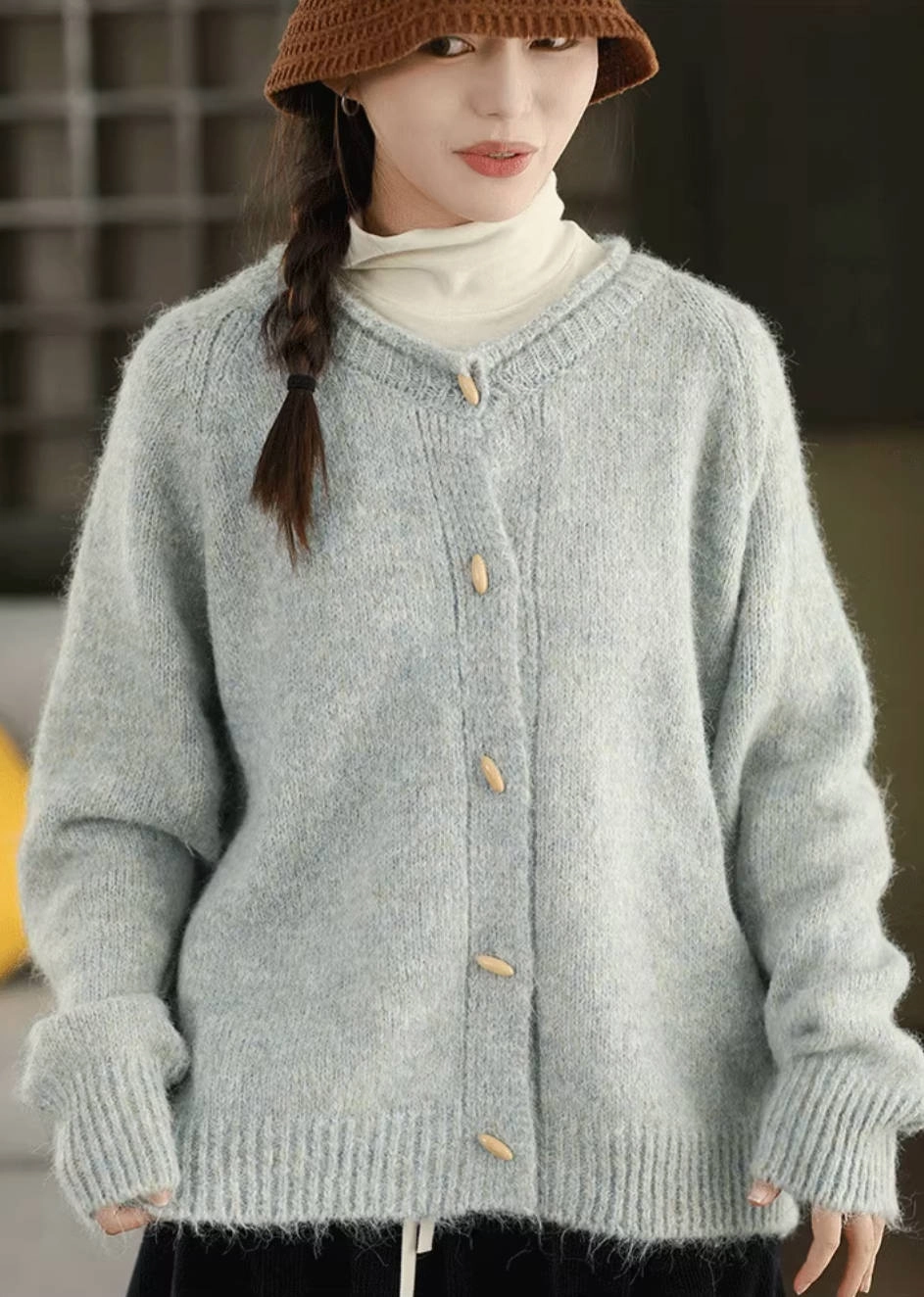 Autumn Warm Wool Knitted Round Neck Cardigan Sweater Functional Piece