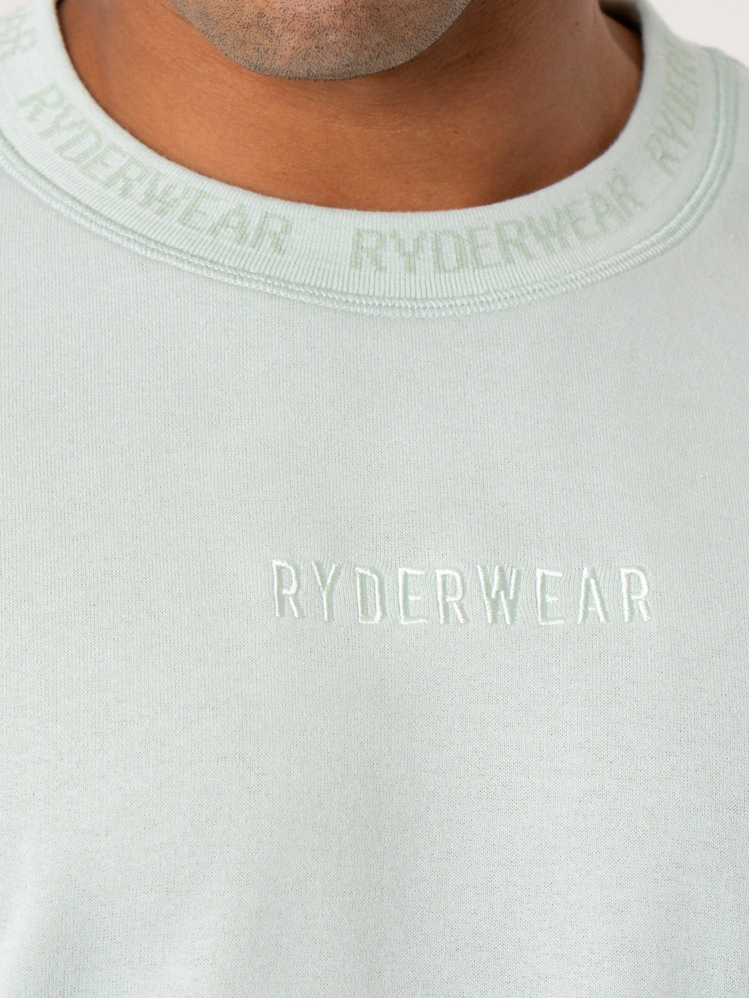 Relaxed T-shirt Stylish Shoes Pursuit Fleece T-Shirt - Spearmint