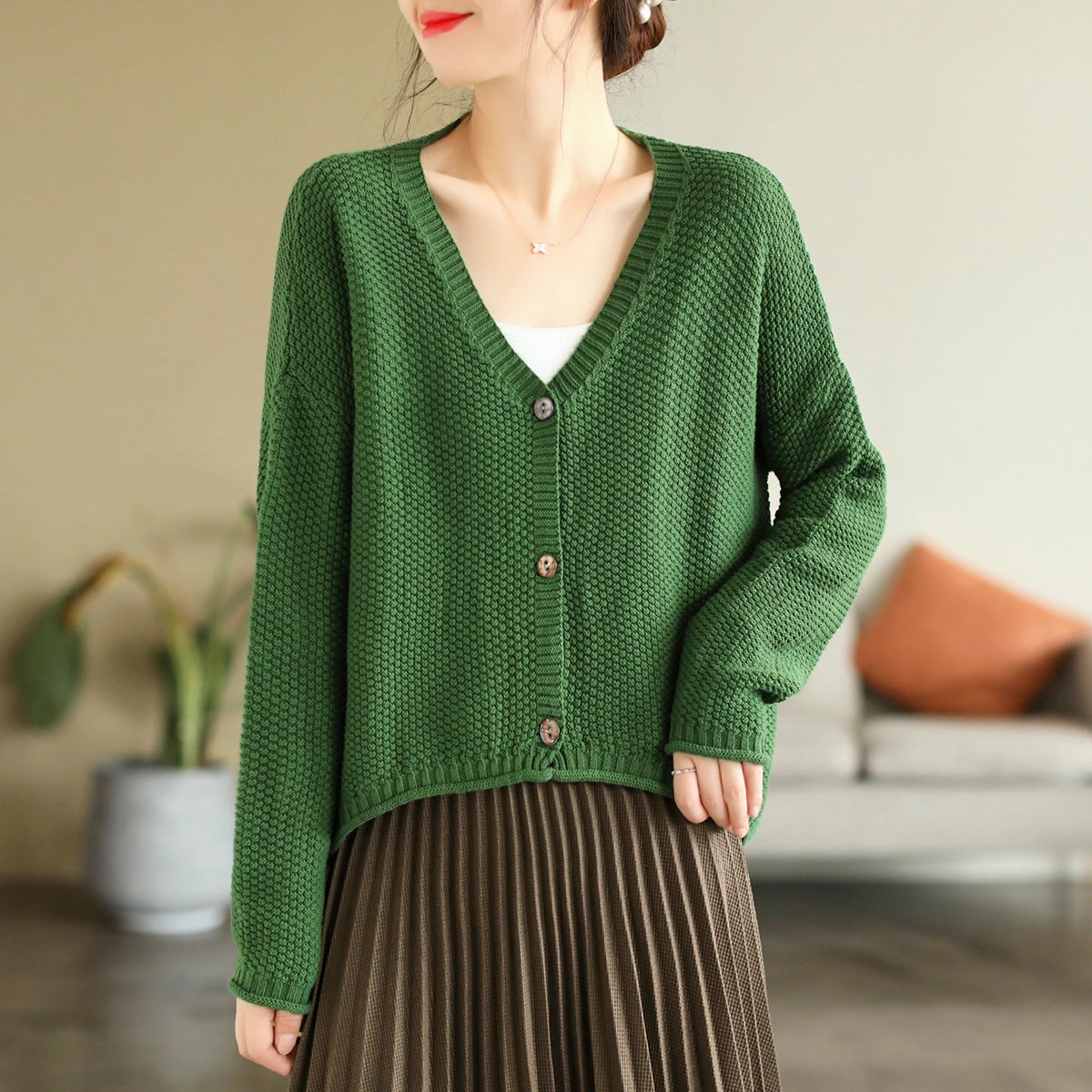 Women Autumn V-Neck Cotton Knitted Cardigan Anti Static Interior