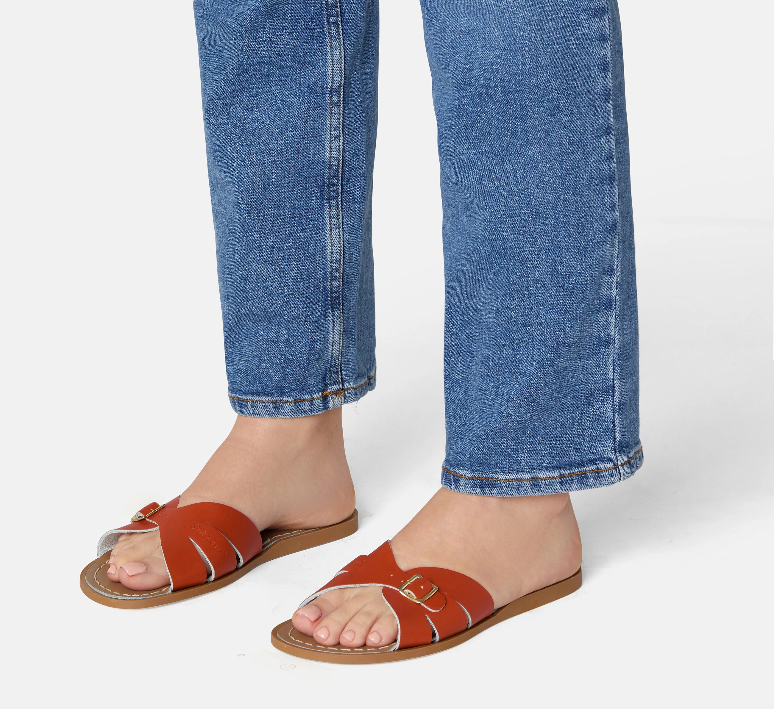 Blister Free Contact Points Snack Run Classic Slide Paprika Womens Sandal