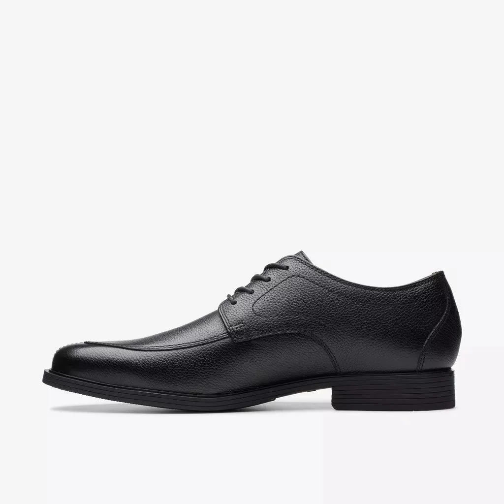 Elegant Men's Whiddon Apron Dress Shoe 26174569