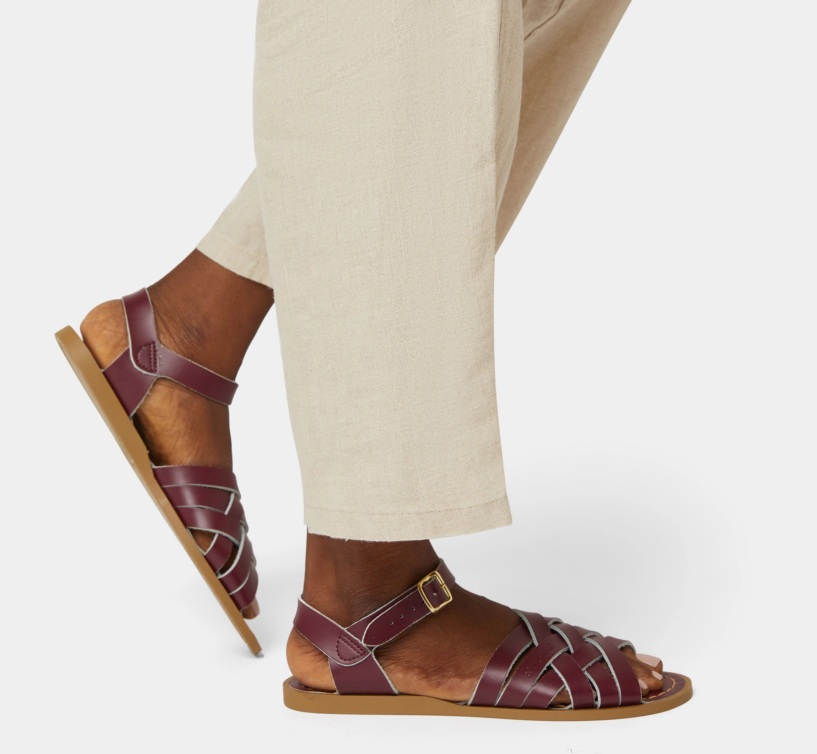 Retro Claret Womens Sandal Pressure Relief Cushioning