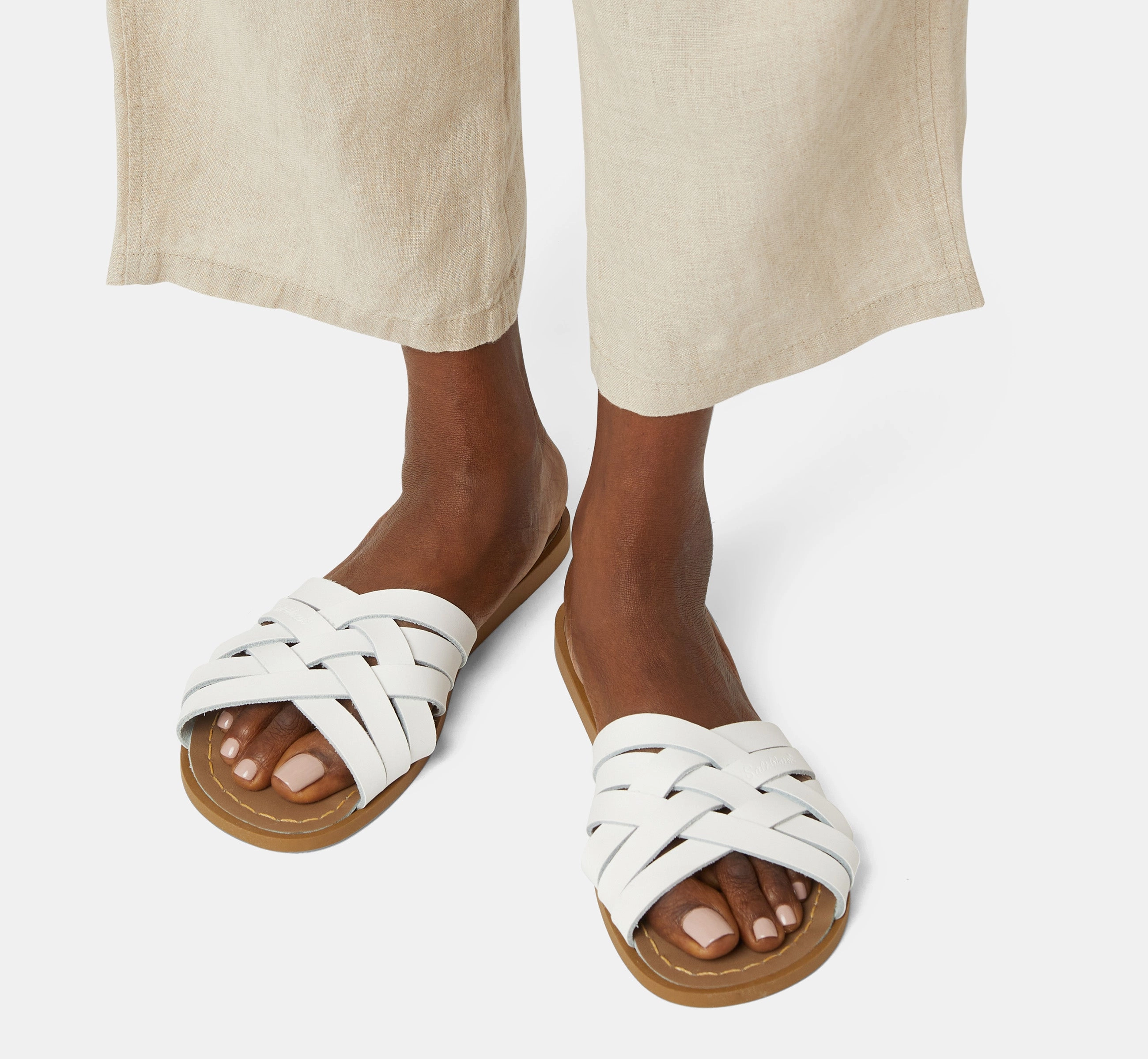 Retro Slide White Womens Sandal Bead Edge