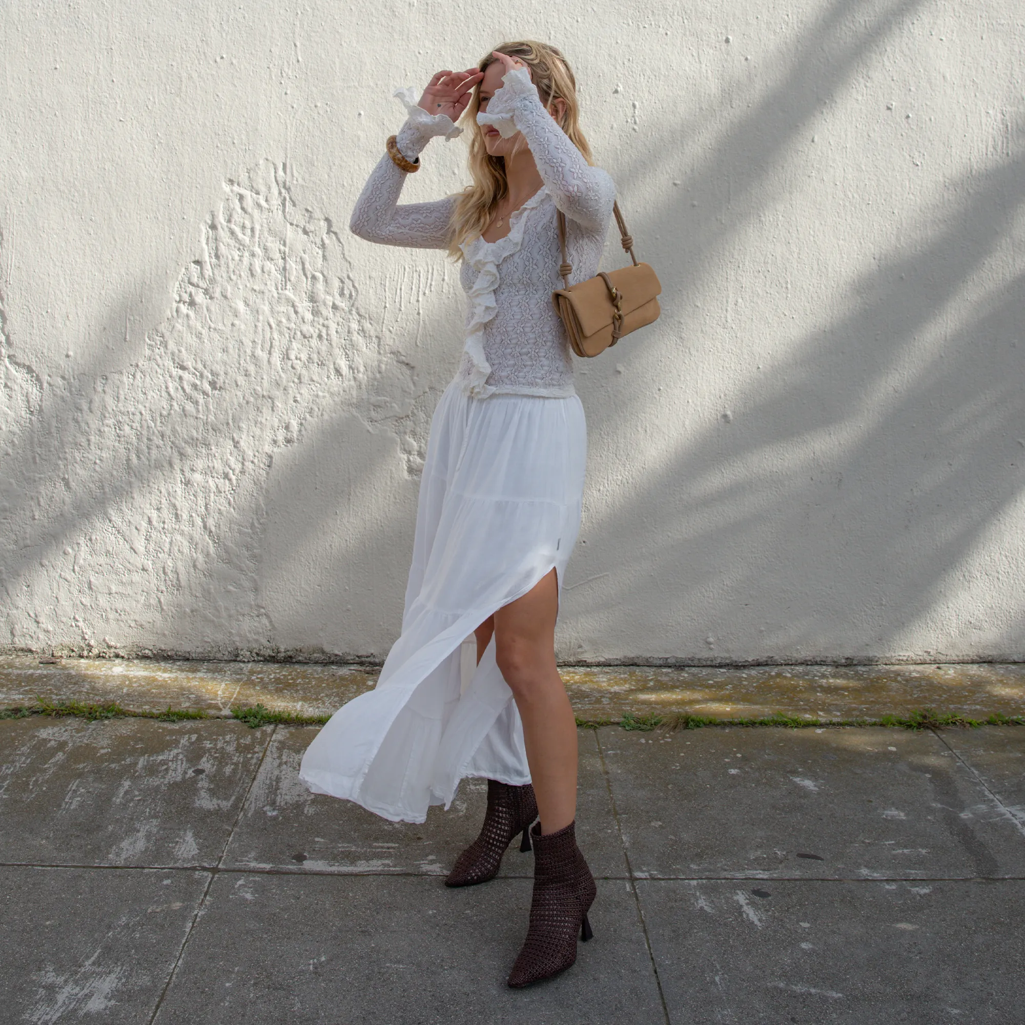 OdorResistant LONNI BOOTIES DK BROWN WOVEN LEATHER