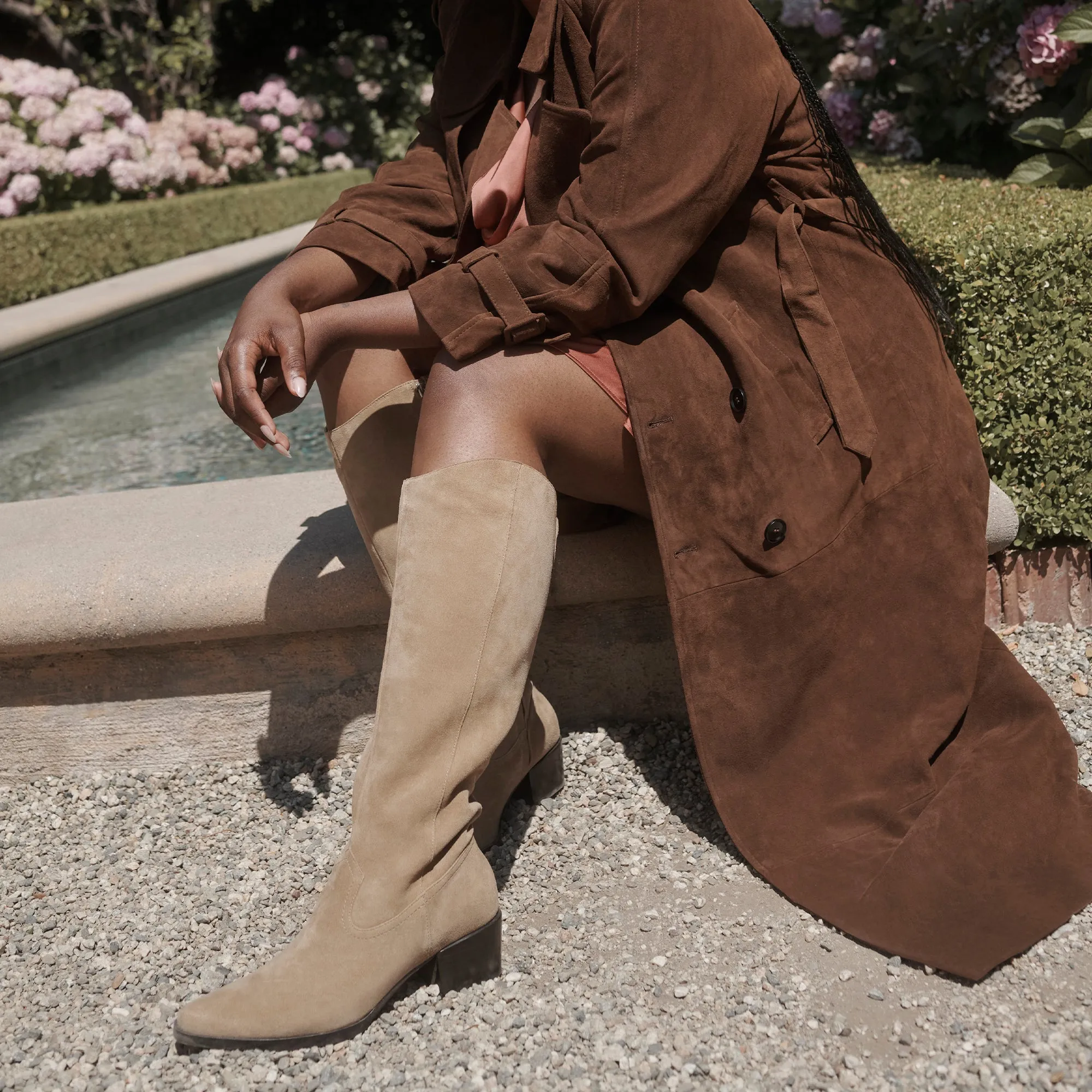 VIRONA H2O WIDE CALF BOOTS DK TAUPE SUEDE Practical Sleek Shape