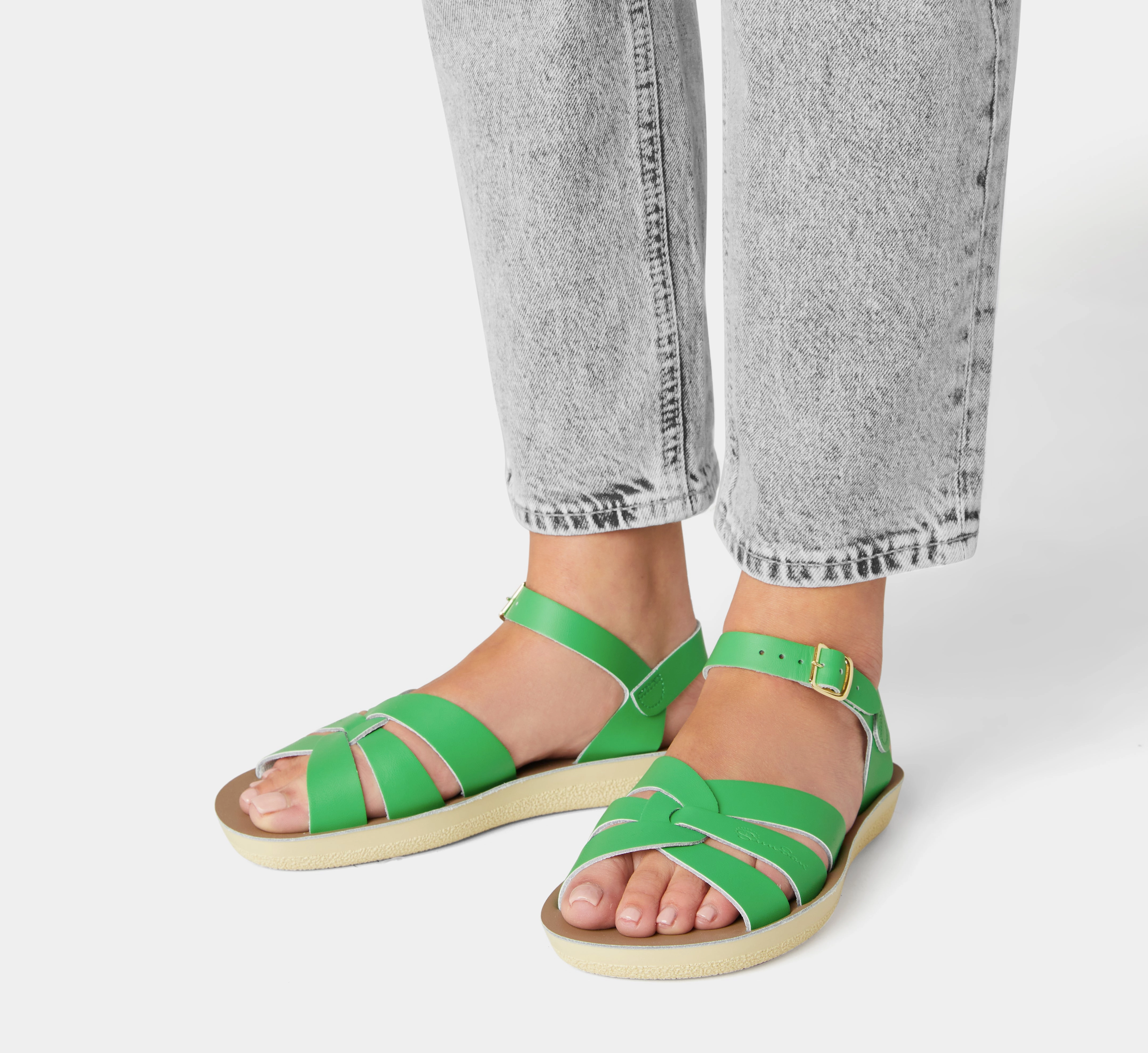 Sustainable materials Swimmer Kelly Green Womens Sandal