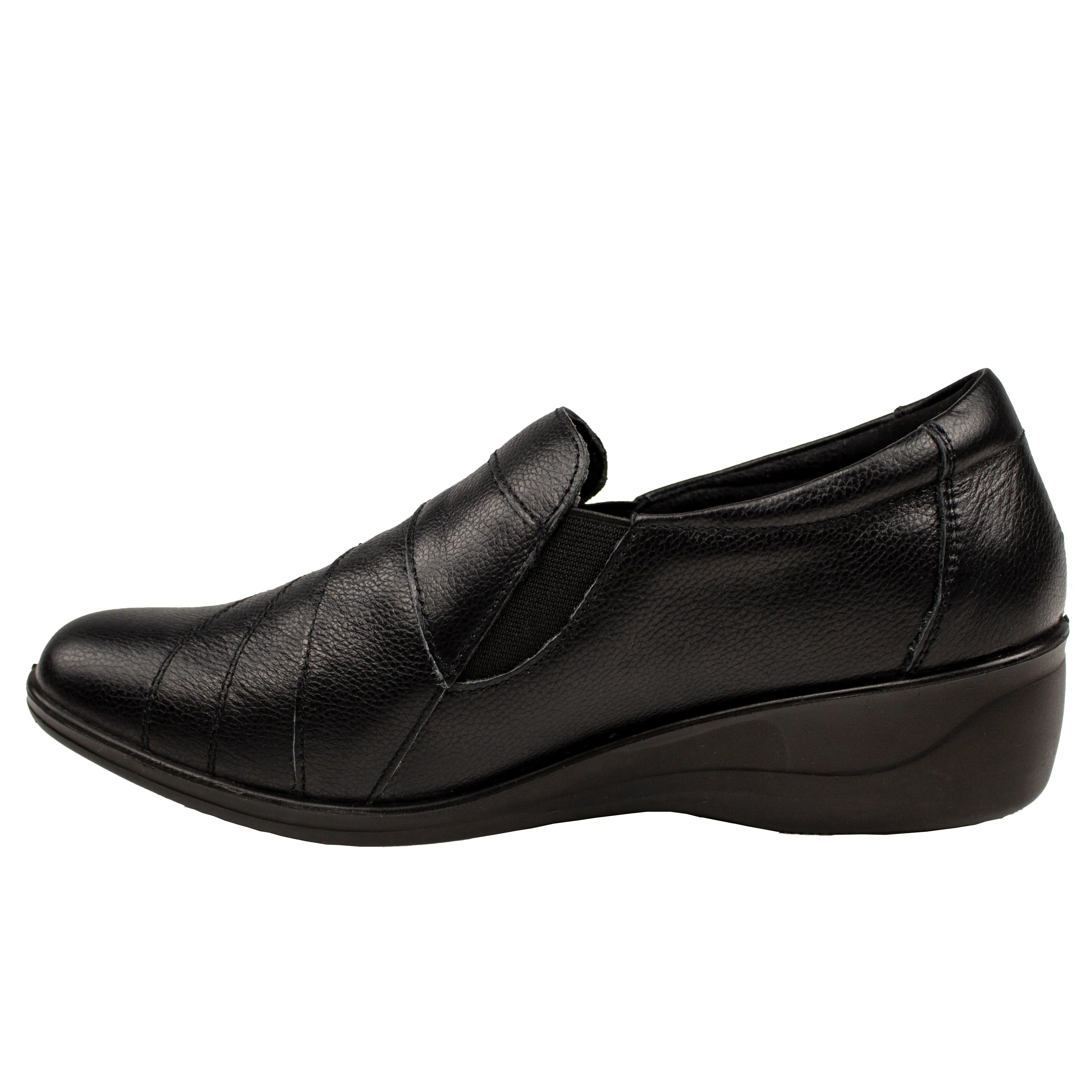 Roomy Fit Women's Dress Shoe Quintessence FS1420