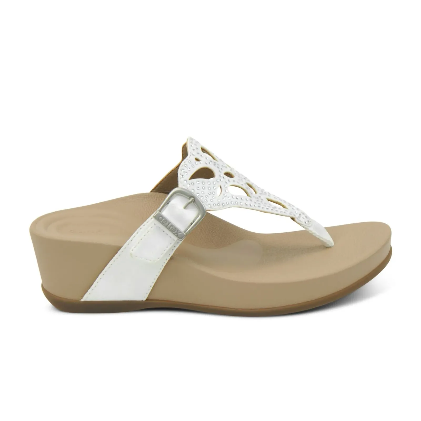 Durable Build Soft Sandal Fit Aetrex Tasha Wedge Sandal (Women) - White