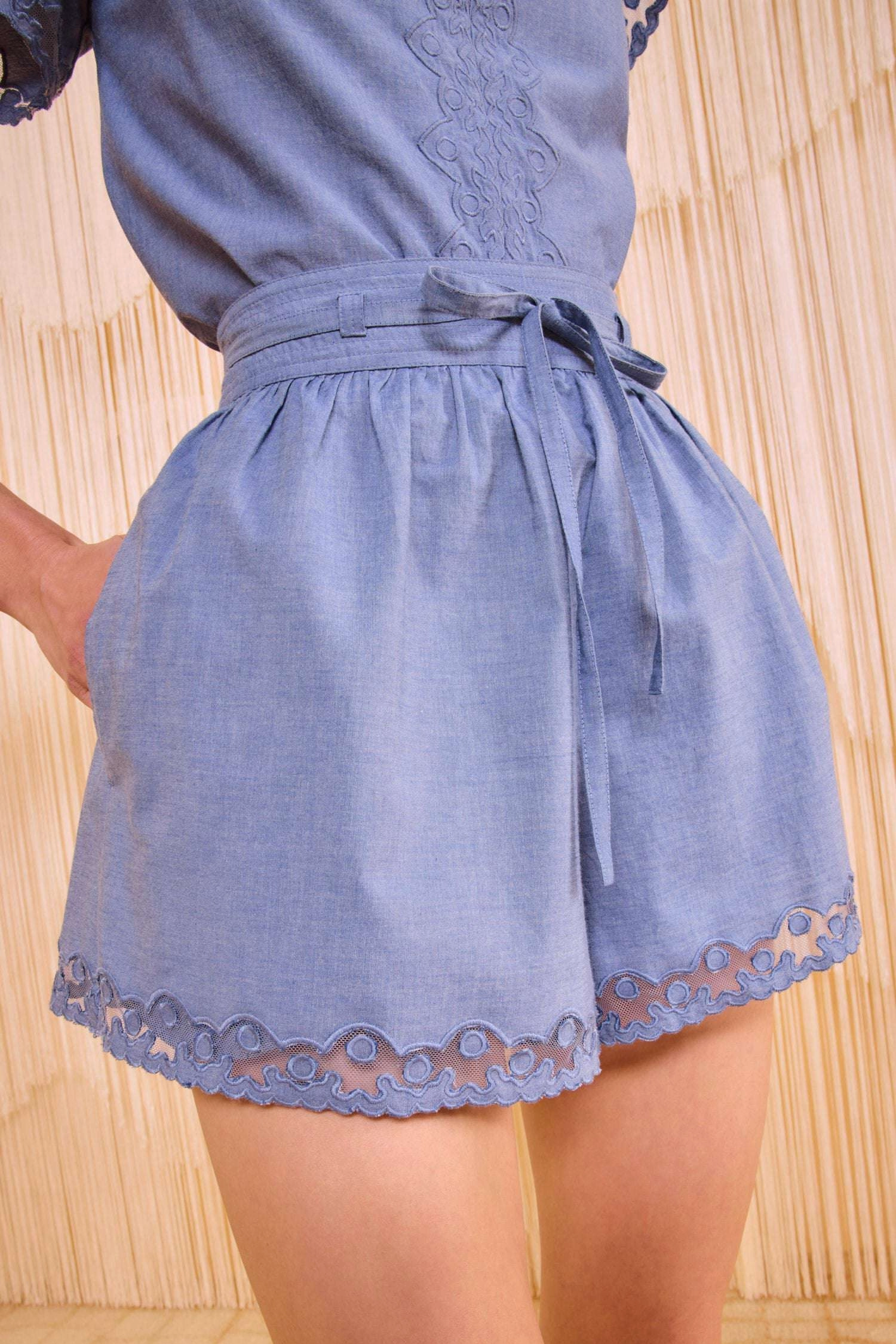 Elowen Short in Chambray Functional Waist