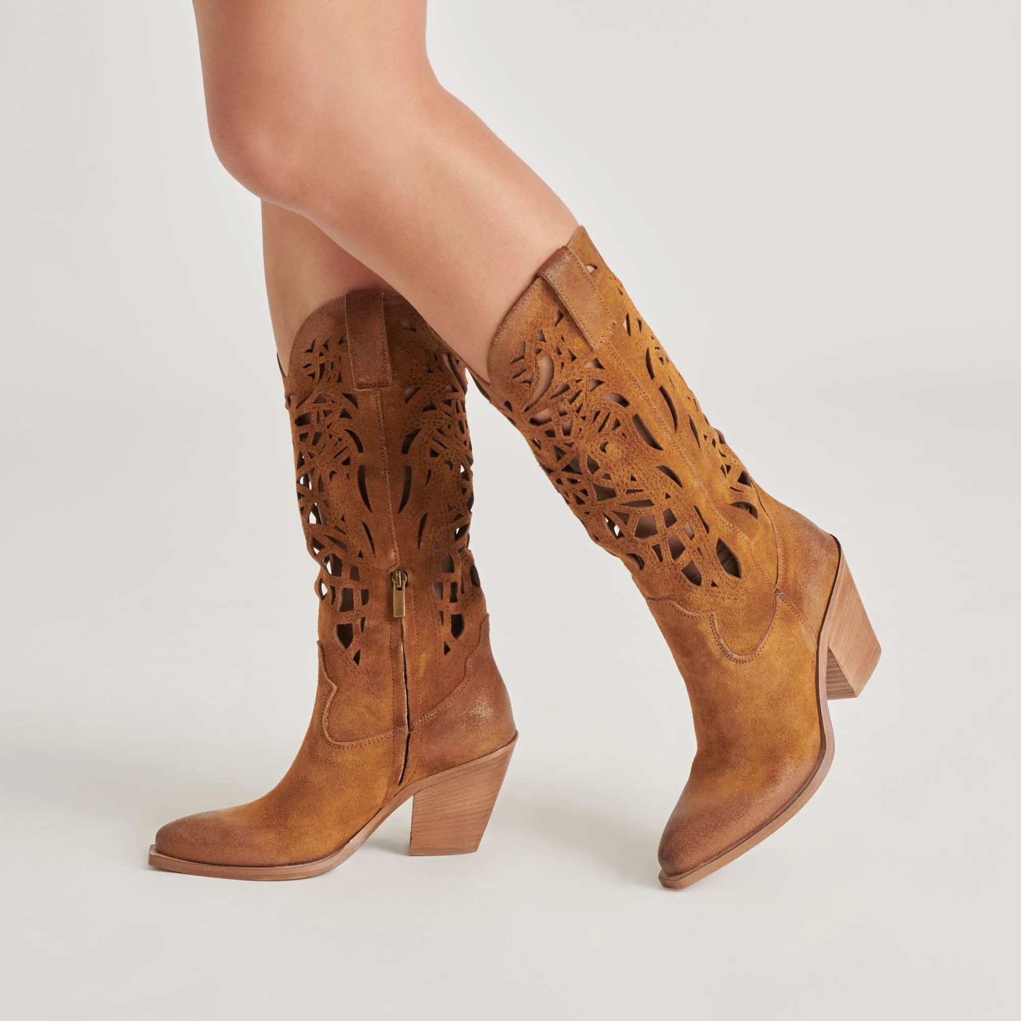 WAYLAN BOOTS CHESTNUT SUEDE Structured Feel Soft Padding