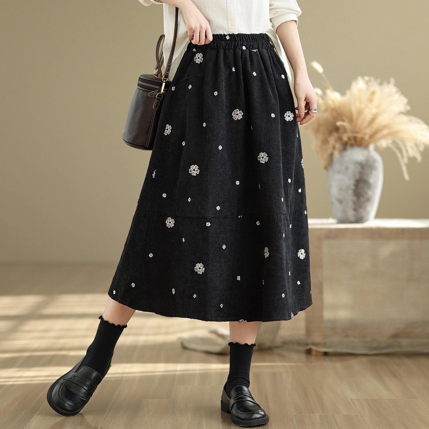 Women Autumn Retro Embroidered Corduroy Floral A-Line Skirt Fortified Stitching Durable Seams