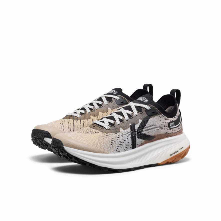 Tensile Weave Upper Universal Fit Women's Seek Trail Running Shoe  |  Safari/Black